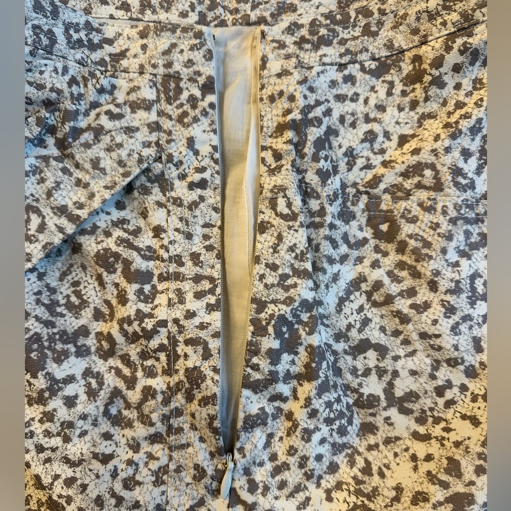 Free People Faux Leather Cheetah Print Skirt Size 4 - Picture 6 of 6